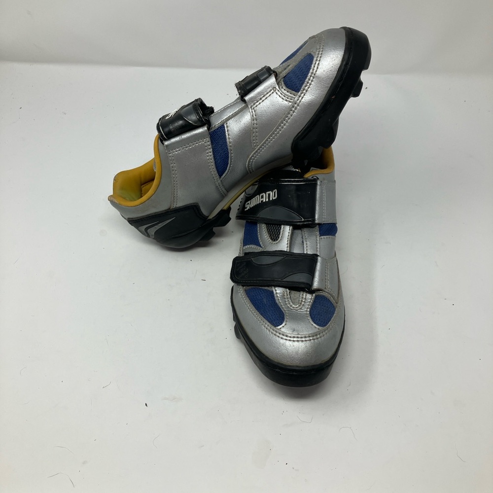 SHIMANO SH-M081 Mountain Bike Cycling Men's Shoes 7.5 US with Cleats